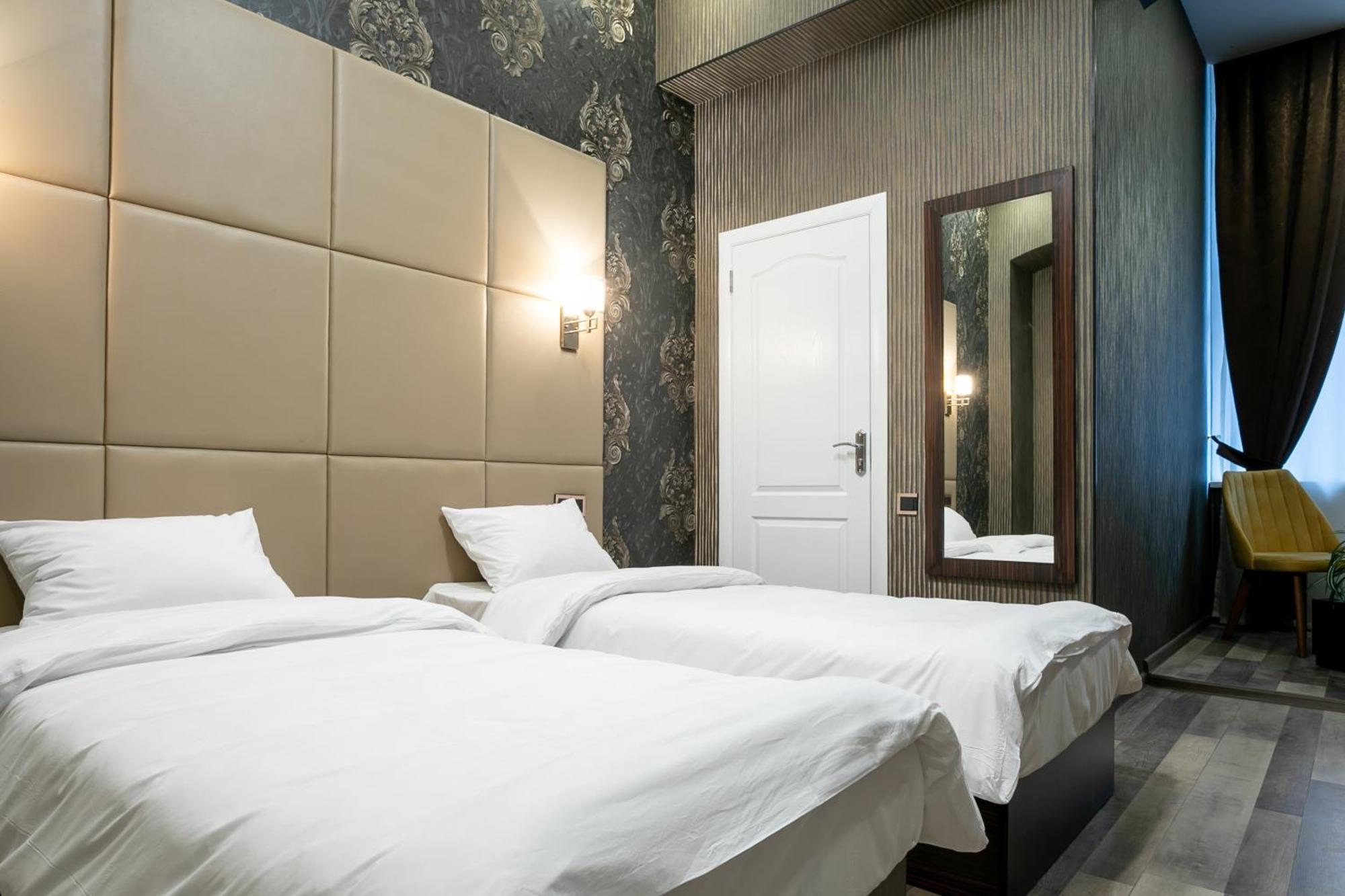 Garden Inn Nizami Hotel Baku Exterior photo